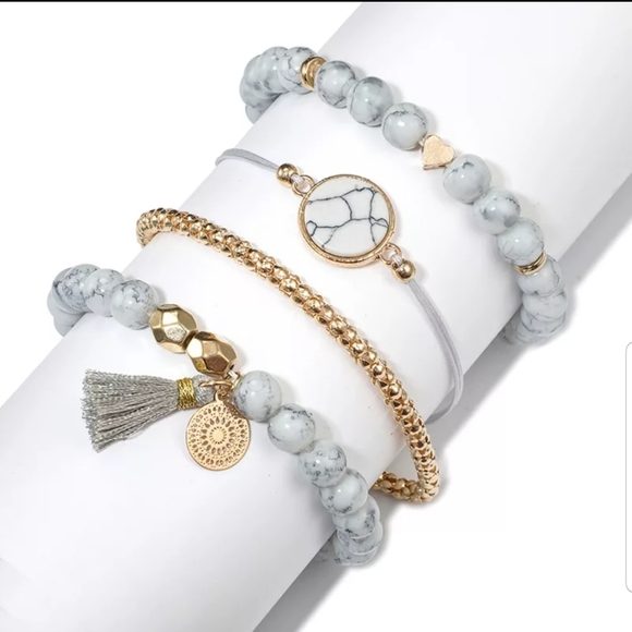 🍉 NWT 5 Piece Gray Gold Beaded Bracelets - Picture 3 of 5